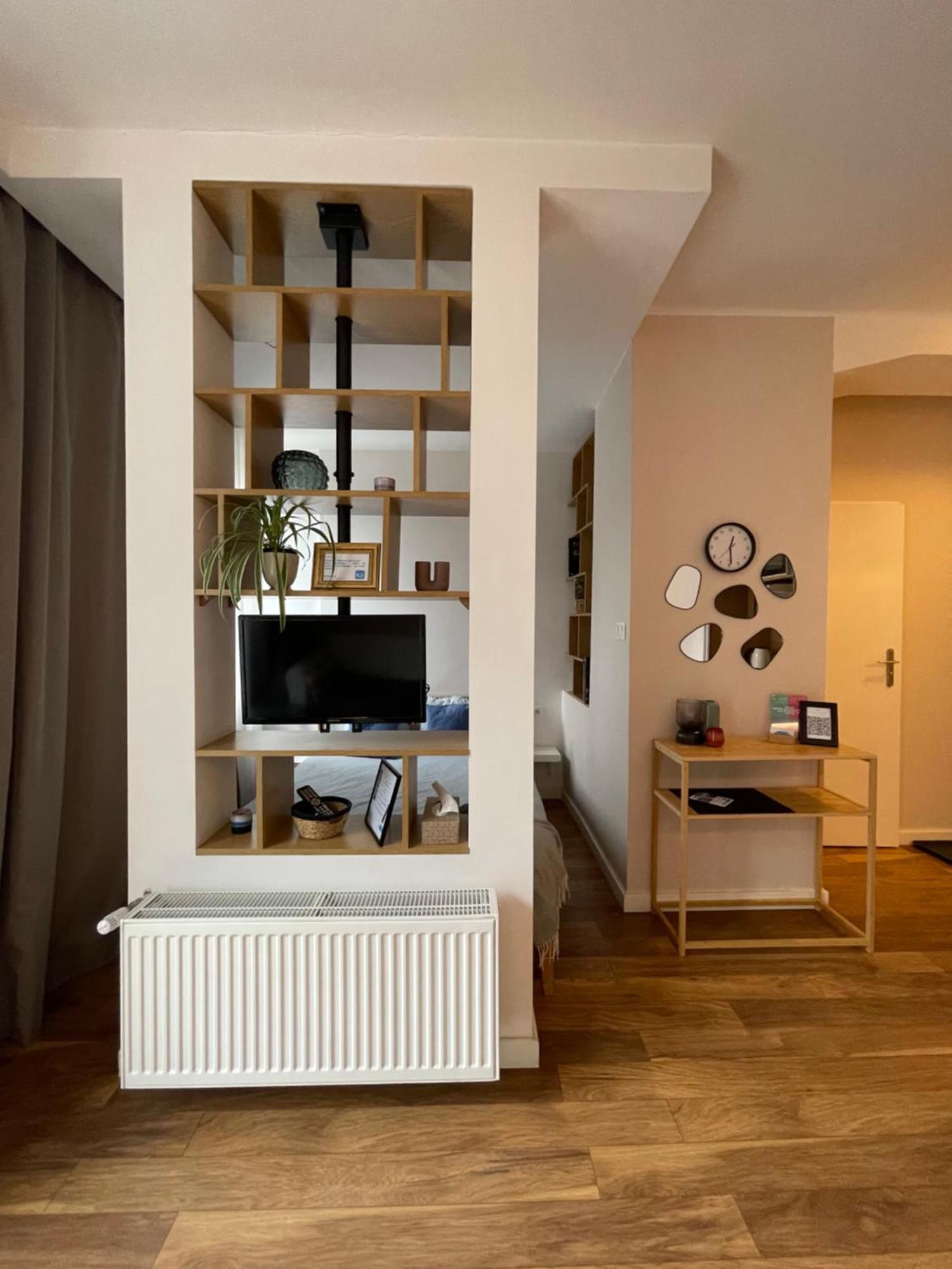 Studio W Centrum Warszawy Ulica Chmielna - 500M Od Dworca Centralnego - By Good Sleeping 华沙 外观 照片
